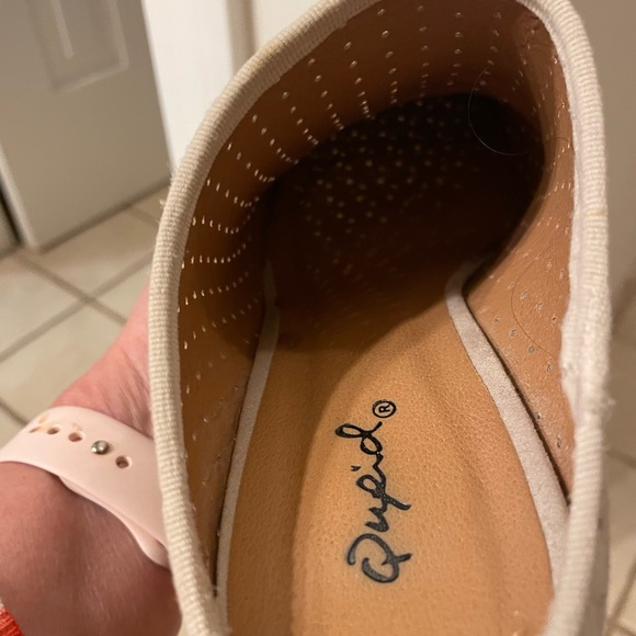 Cupid Tan Booties - Picture 3 of 4